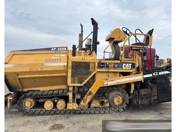 2001 Cat AP-650B Crawler Mounted Asphalt Paver RTR#4121057-01