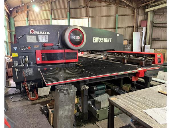2013 - 22 Ton Amada EM-2510NT Servo Driven Turret puncvh