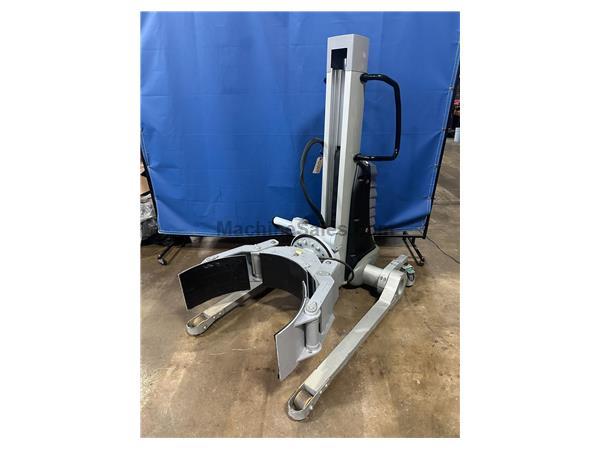 Voyager Squeeze-O-Turn Electric Drum Lift, 1100lb Capacity, 360° Rotat