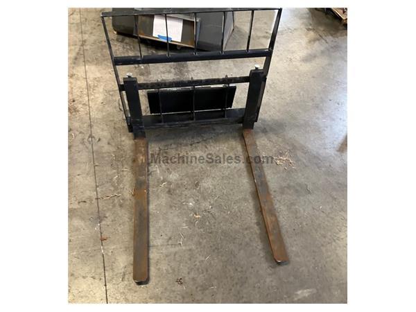 Welkin Skid Steer Att.'s/ Pallet Forks &amp; Bucket RTR# 5114200-01