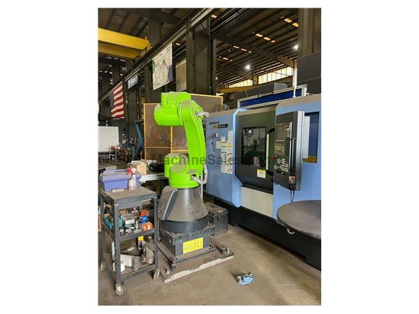 Doosan DNM 350/5ax Simultaneous 5-Axis CNC Vert Machining Center w/ Robot